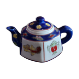 Chinese porcelain teapot