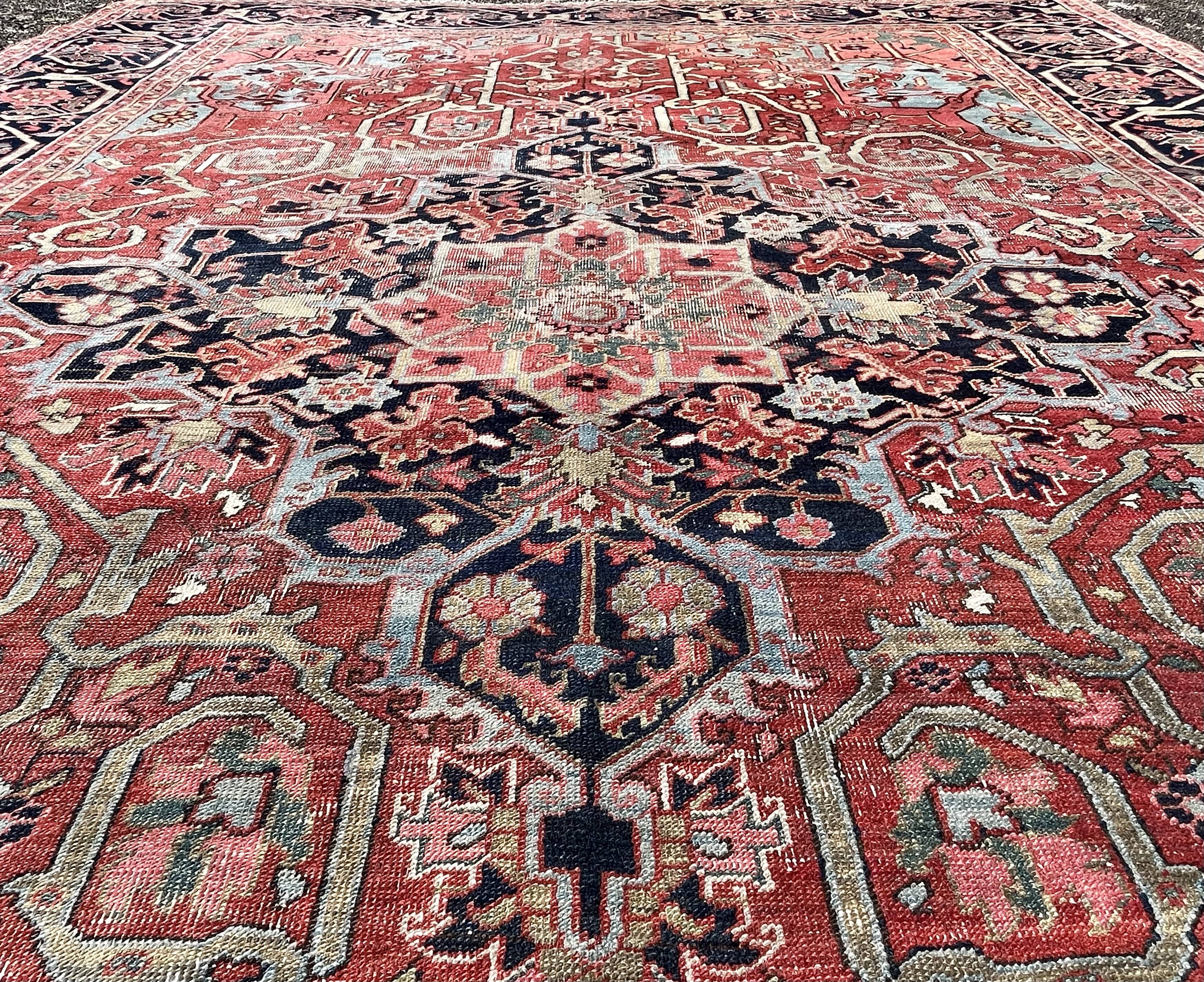 Antique Heriz Persian Rug Circa 1900/1910