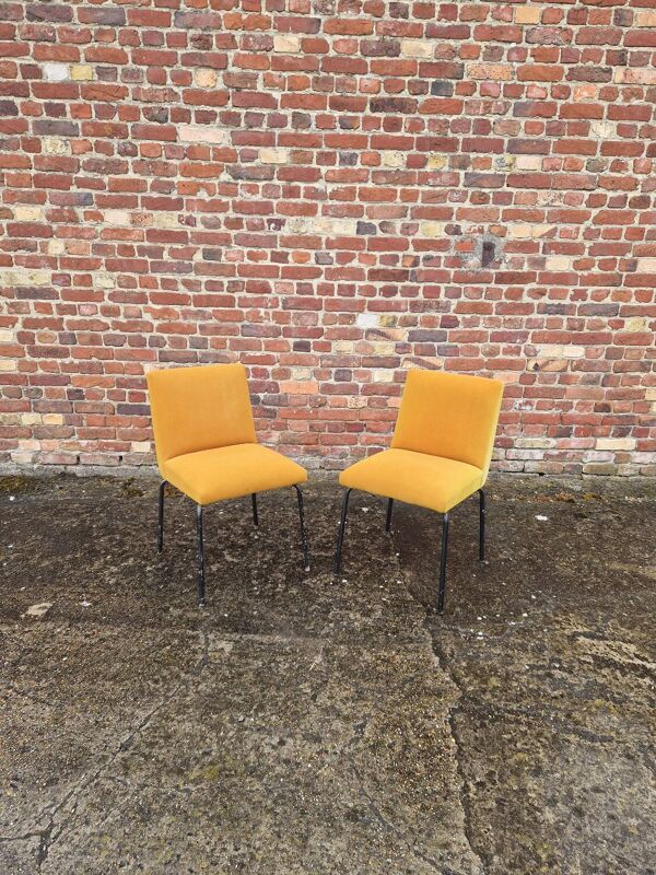 Paire de Chaise Pierre Guariche pour Meurop 1960