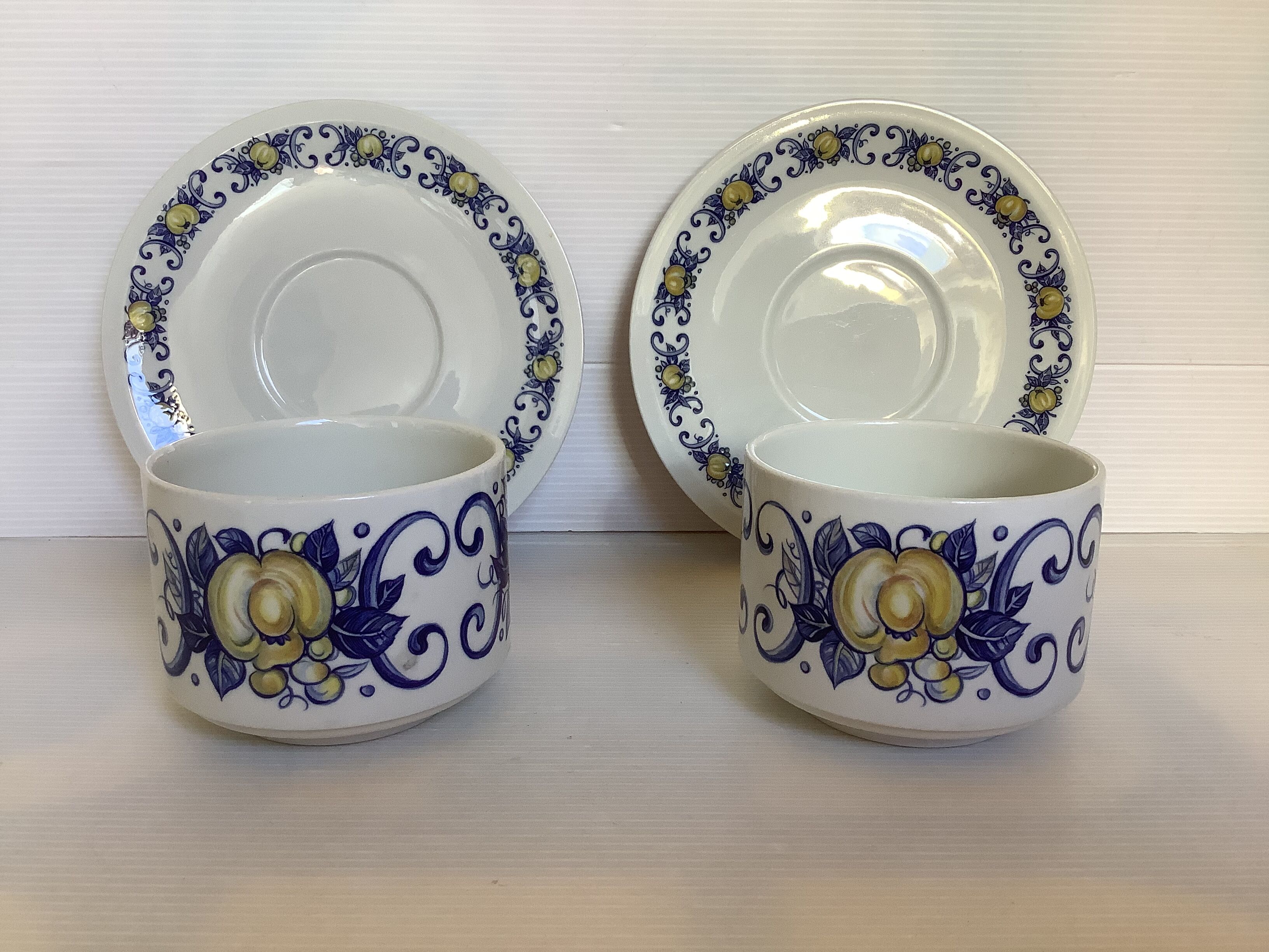 Pair large cups cadiz villeroy and boch