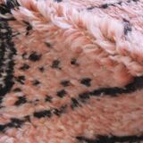 Modern Pink Rug - 185 x 135 cm