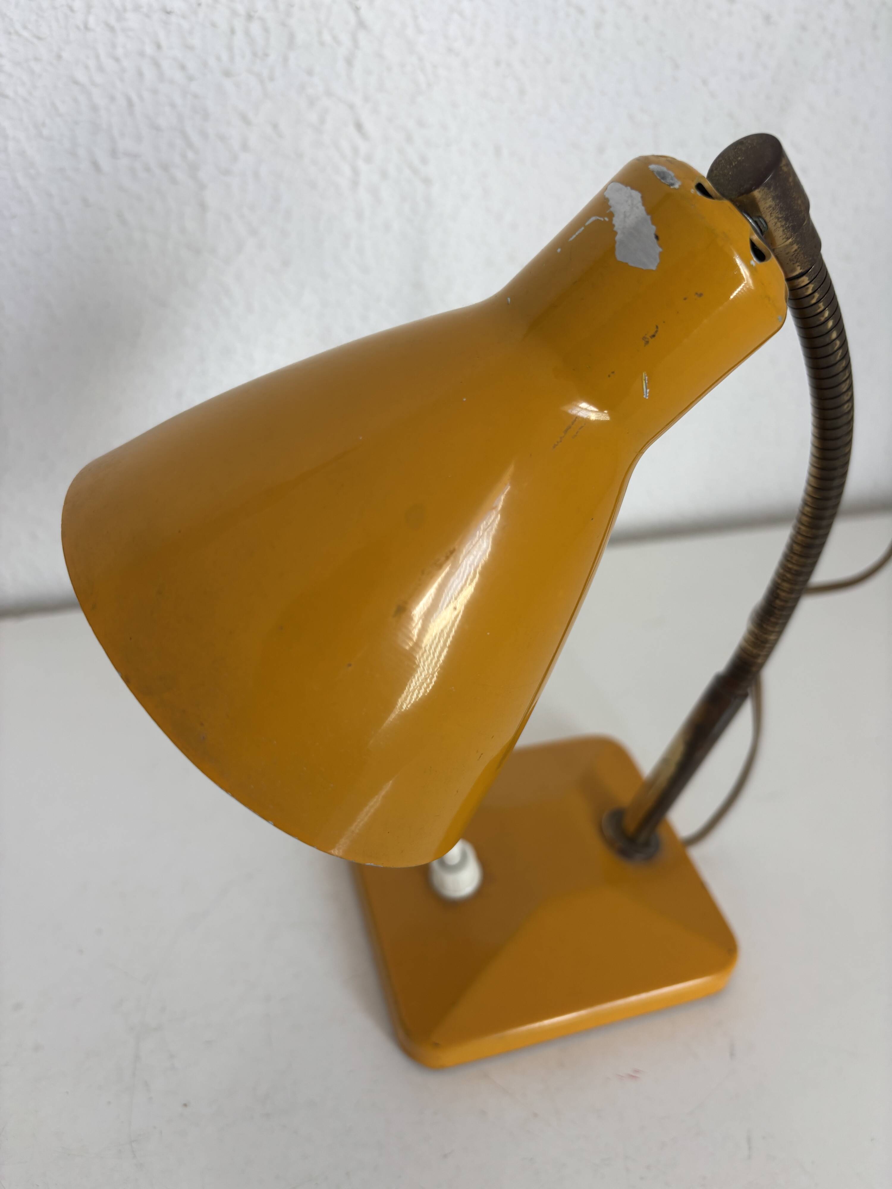 Vintage 1950 bedside lamp for children's desk gum-gutta - 21 cm