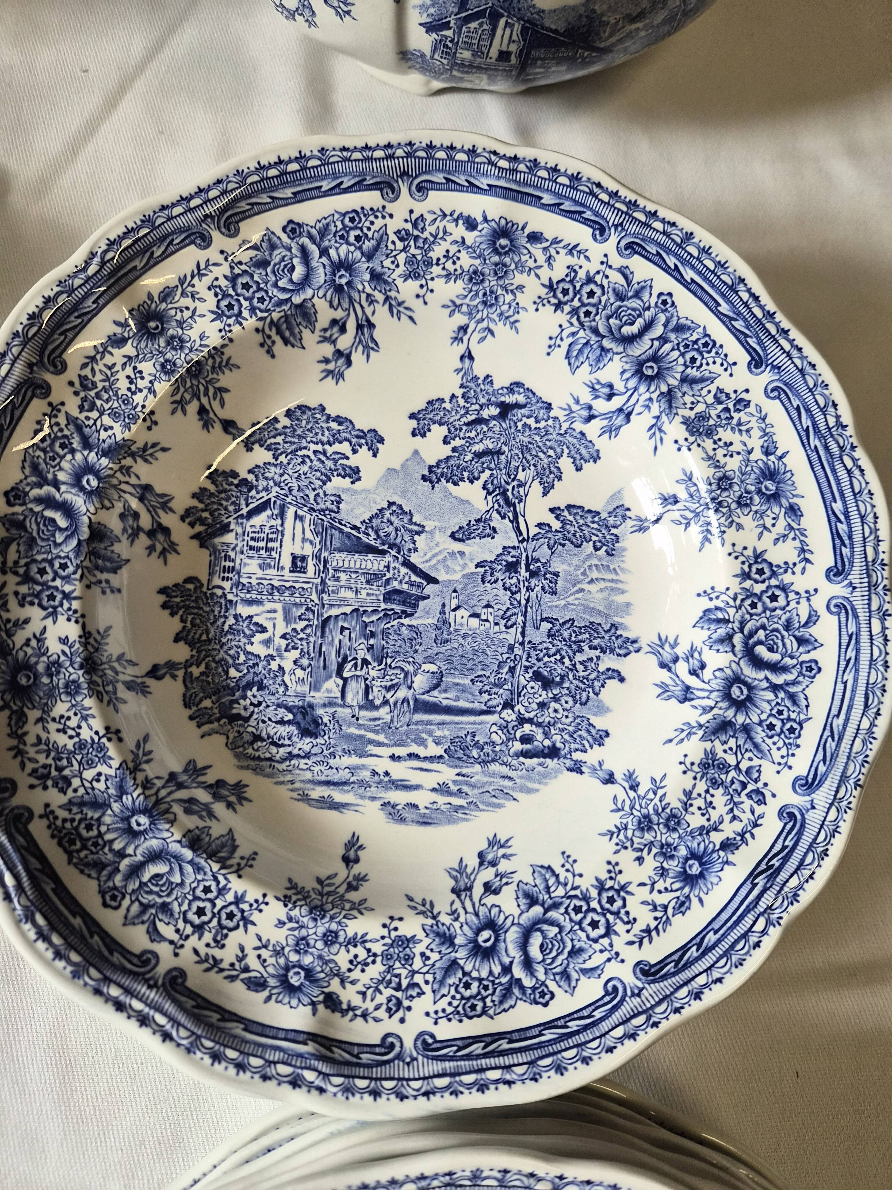 Complete table service The Cottage Lunéville 41 pieces blue decoration