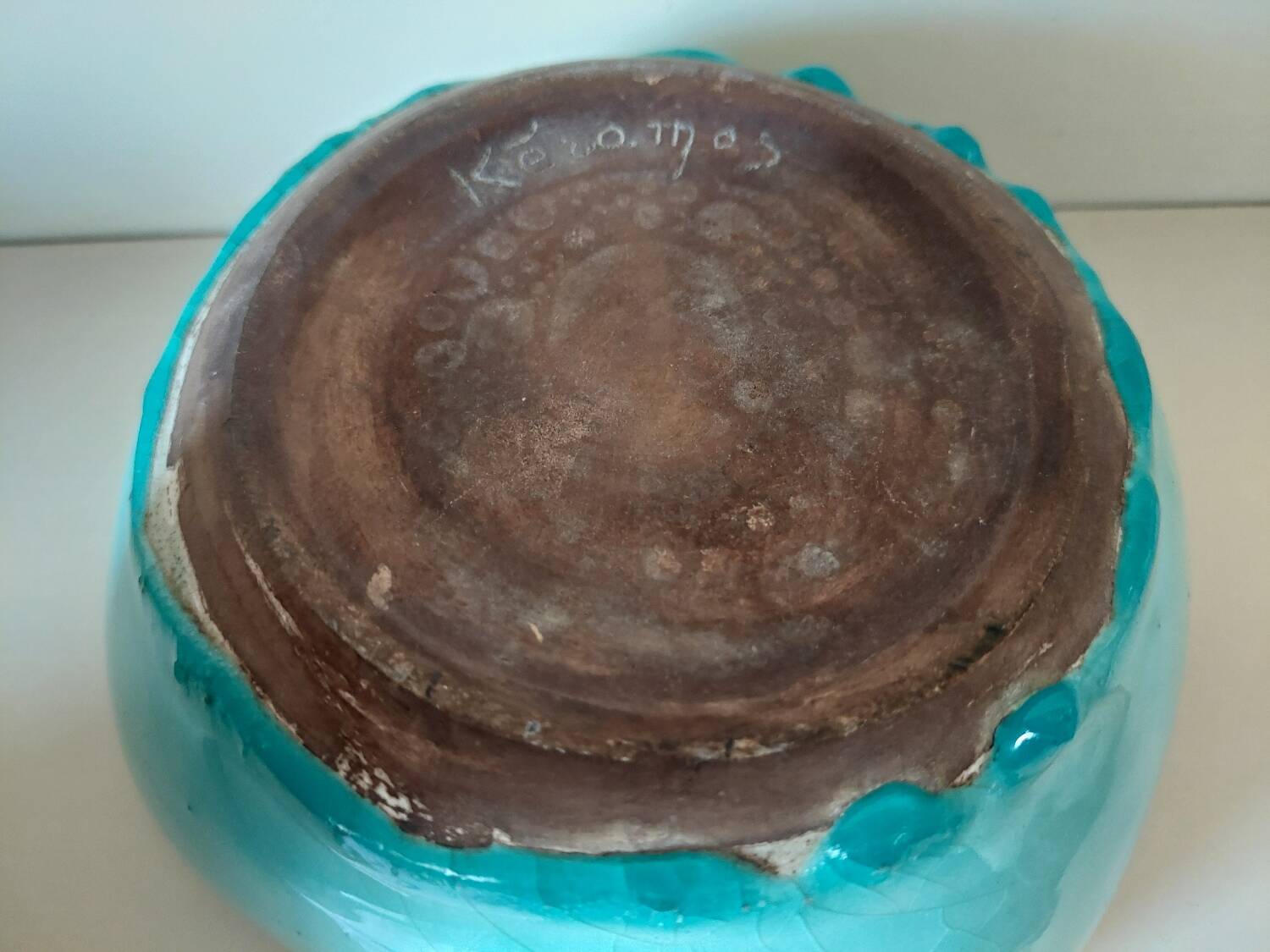 Turquoise cracked ceramic empty pocket signed Keramos, Sèvres circa 1950