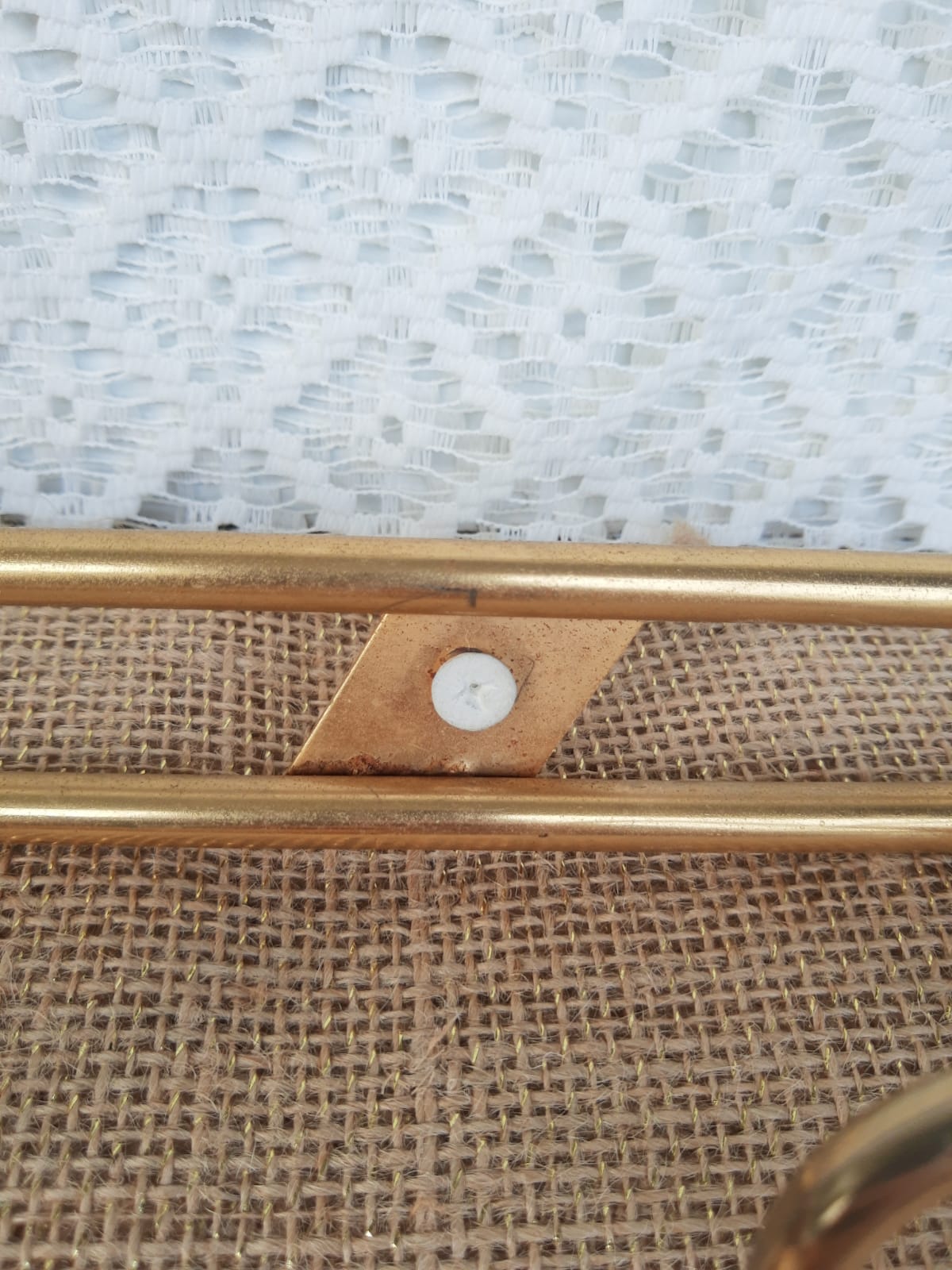 Porte manteau 4 patères en métal doré vintage