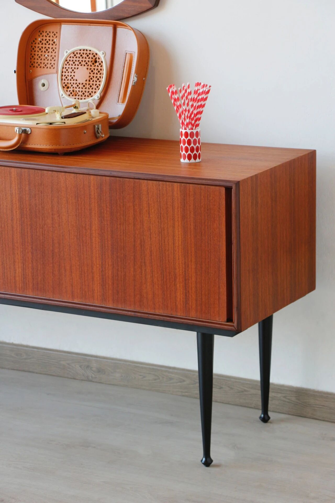Vintage G Plan vinyl cabinet in teak (1960s)