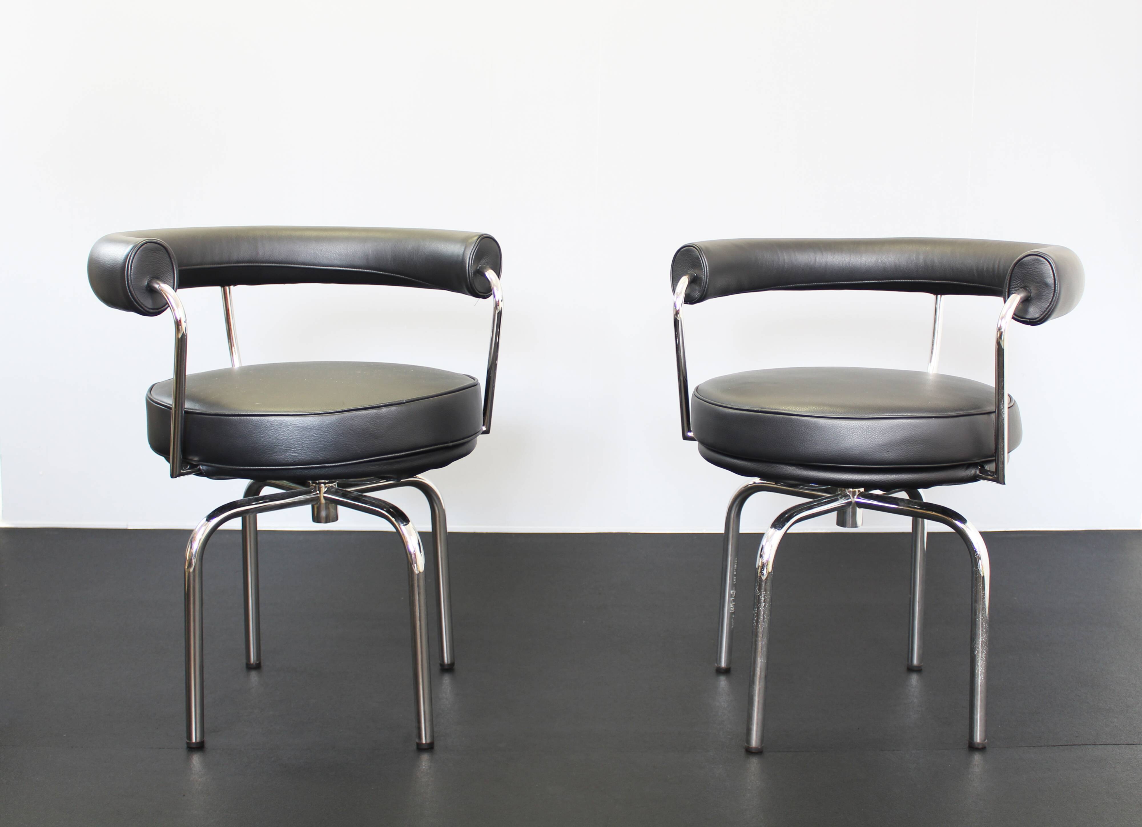 Set of 2 Lc7 Le Corbusier Cassina Charlotte Perriand