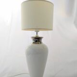 White ceramic lamp cracked effect and silver
