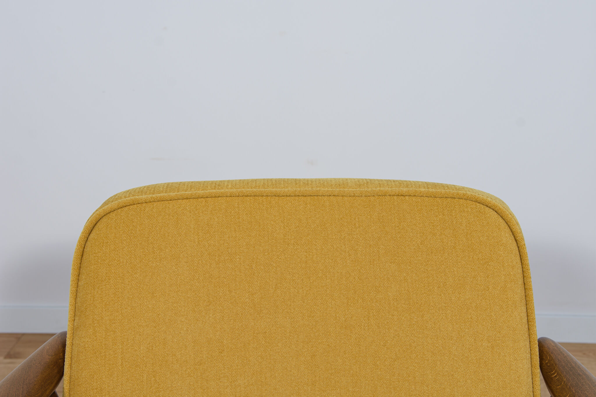 GFM-87 armchairs by Juliusz Kedziorek for Gościcińskie Furniture, 1960s, Set of 2