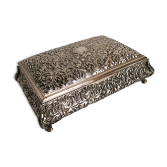 Silver jewelry box