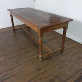 Farm table