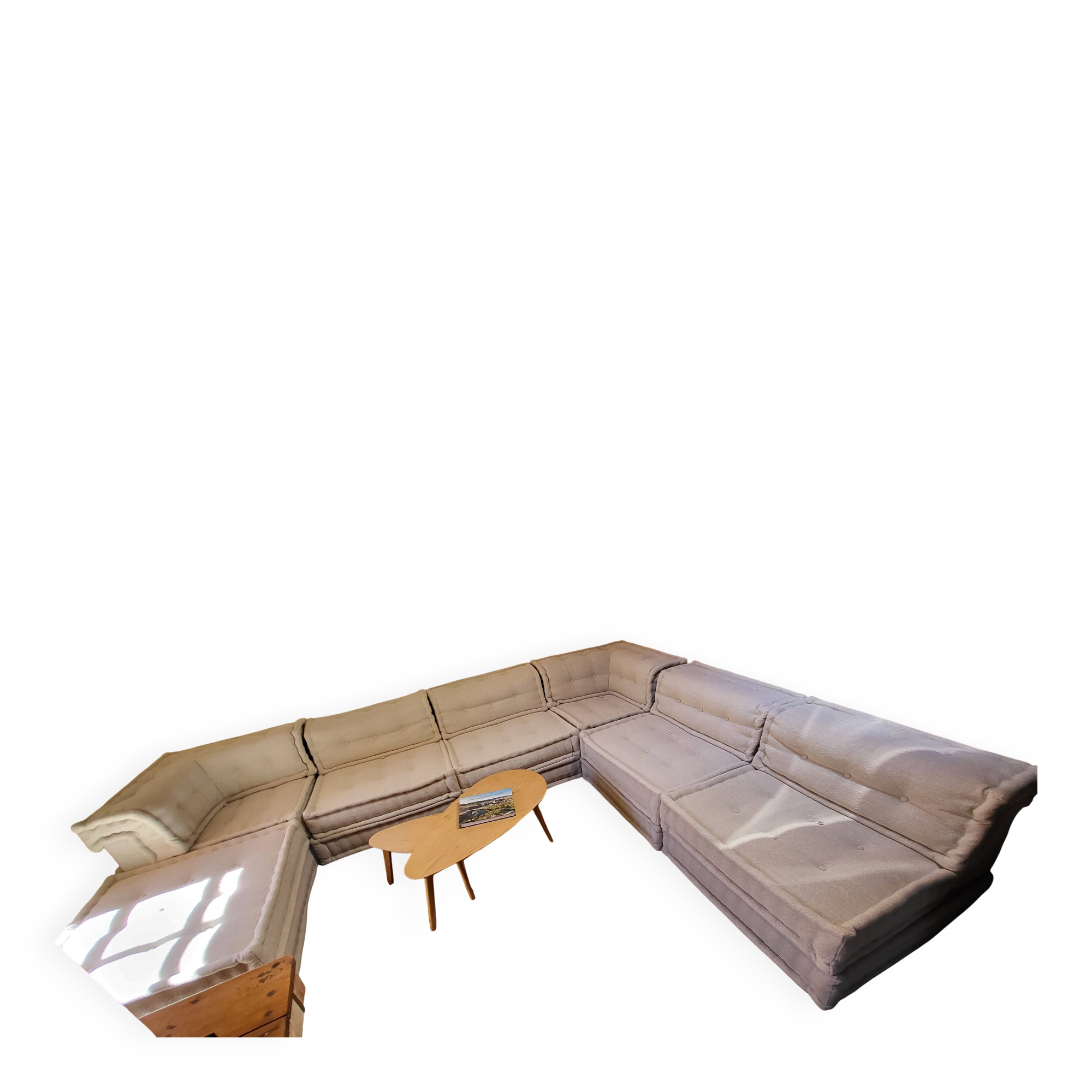 Mah Jong sofa by Roche Bobois in beige by Hans Hopfer, set of 7 modules.