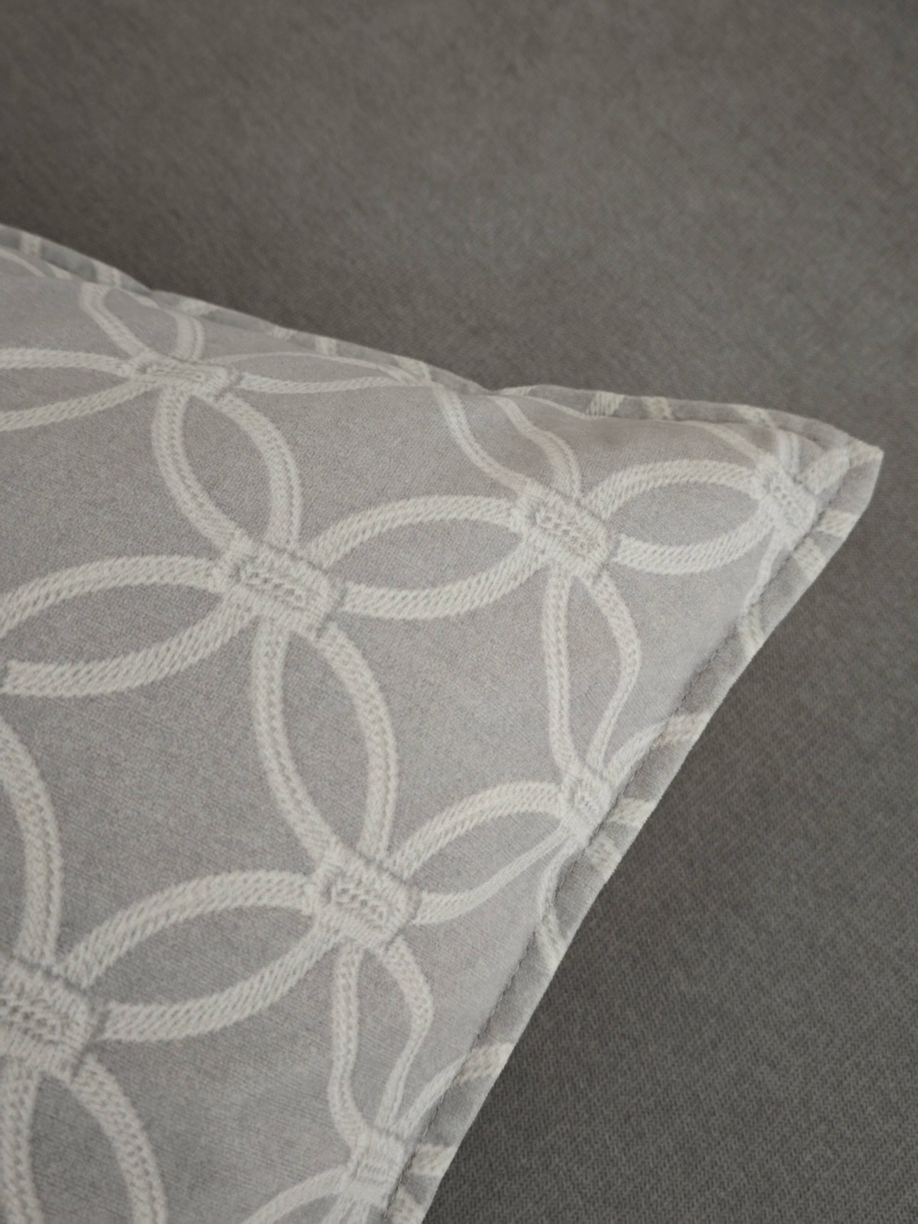 Art Deco sofa gray fabric Jindrich Halabala 1930