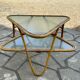 Table basse triangulaire vintage