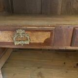 Wedding wardrobe of the Bressan country in walnut and walnut magnifying glass dated 1850