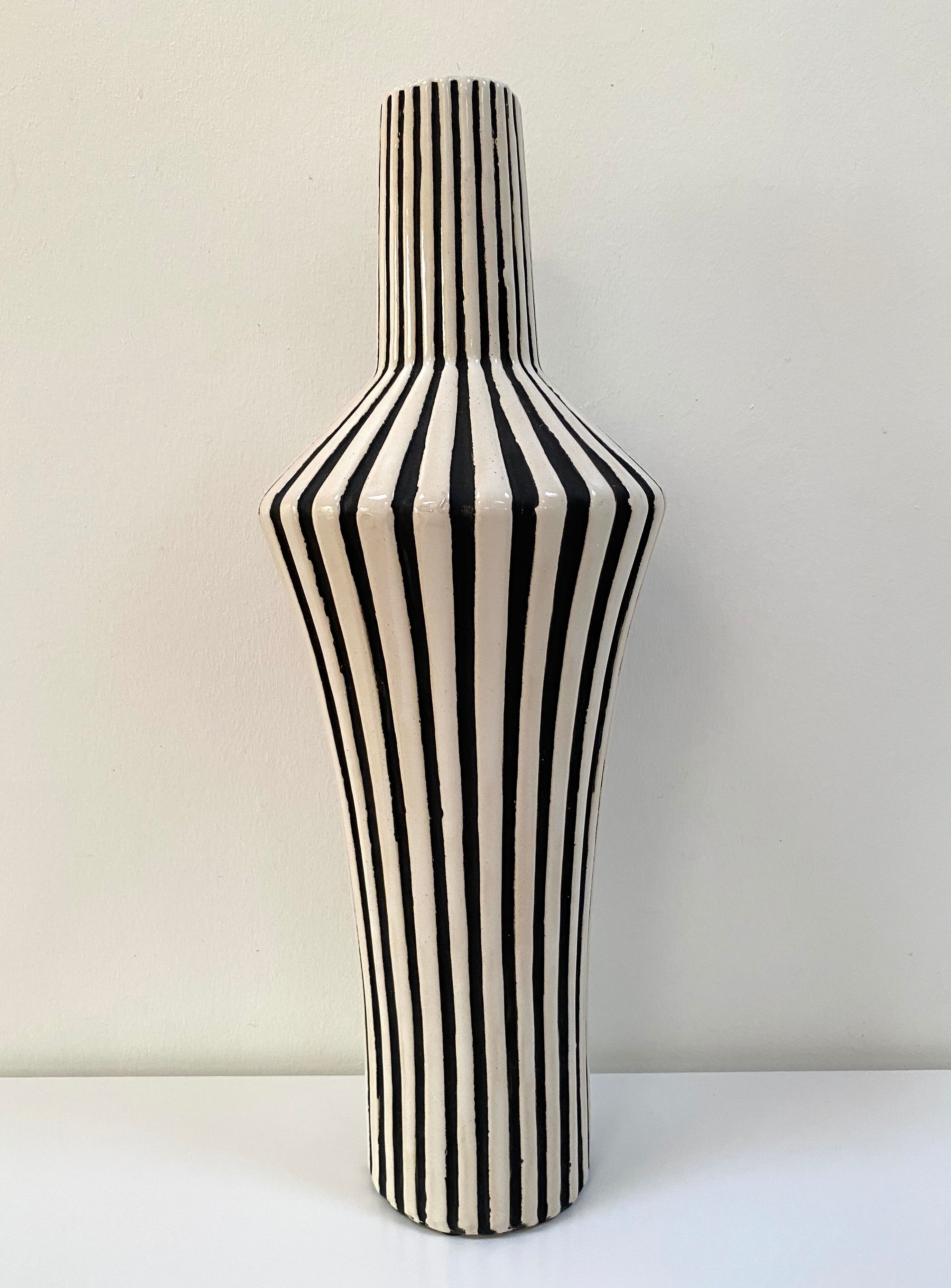 Graphic ceramic vase with black and white stripes