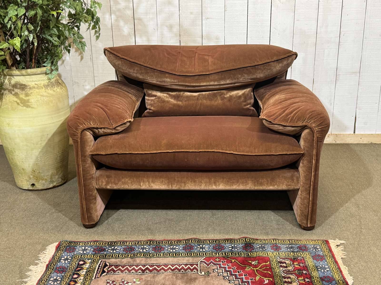 Maralunga armchair by Cassina, Gordon velvet in rust colour.