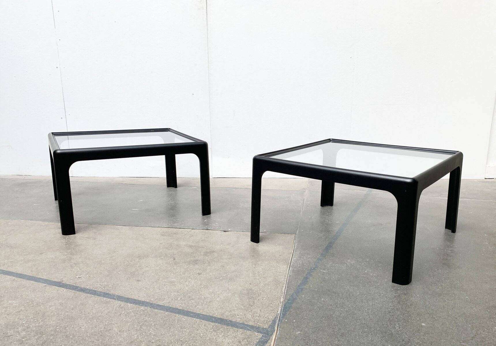 Mid-century vintage coffee table in glass by Peter Ghyczy for Horn Collection, 1960s, set of 2.