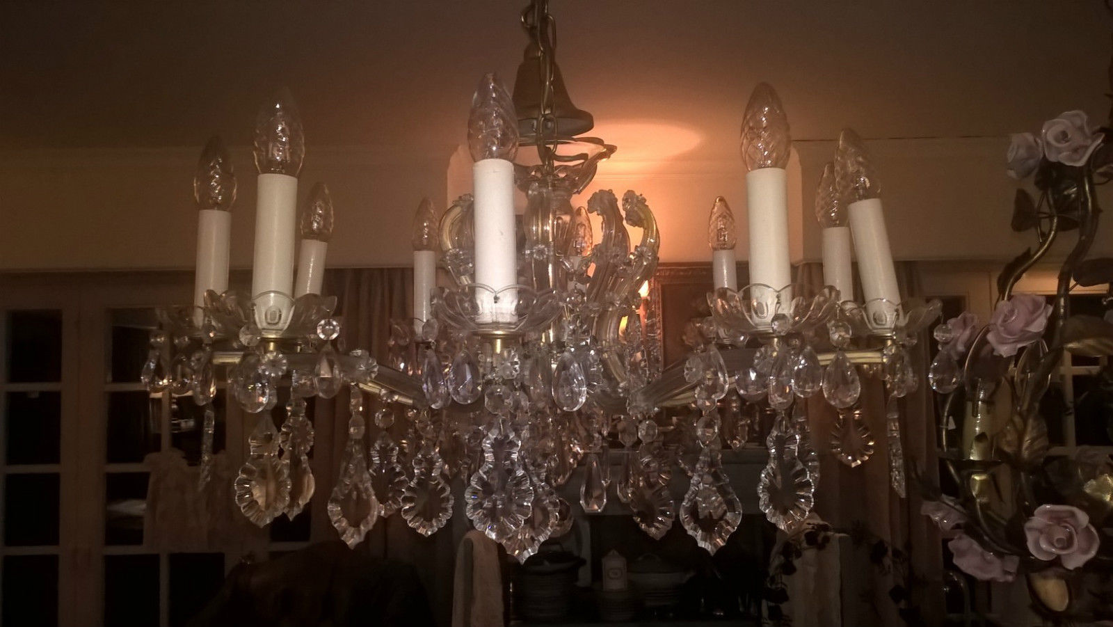 Marie-Therese's 10-armed light chandelier