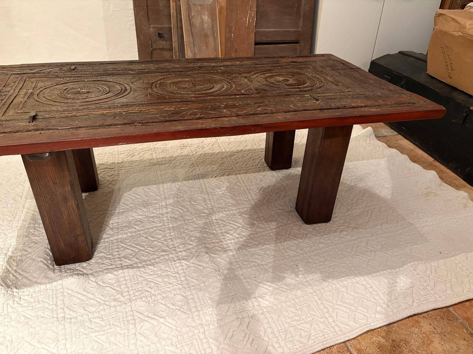 Table basse plateau porte indienne en bois teck
