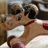 Caniche en bois à roulettes, rose et rouge, jeu de plancher à tirer