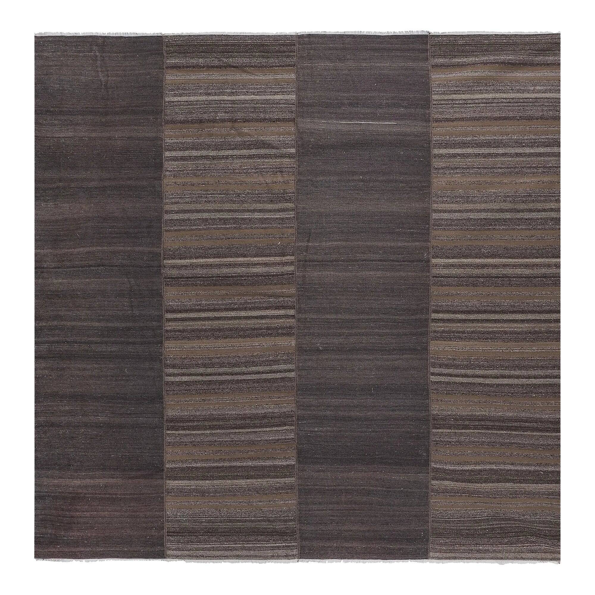 Vintage Turkish kilim, handwoven, 290x295 cm.