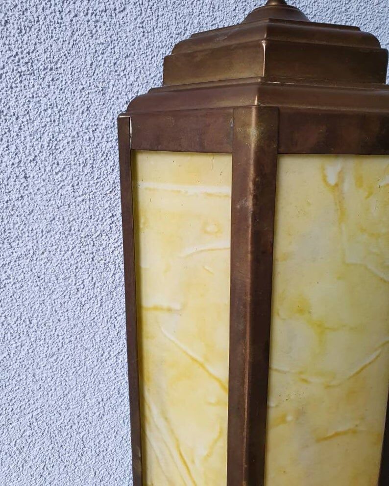 French art deco style applicator