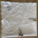 Nappe broderies lapins