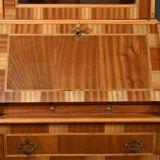 Scriban Showcase in Blond Mahogany, England – 1960