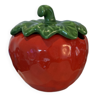 Strawberry slip soup tureen