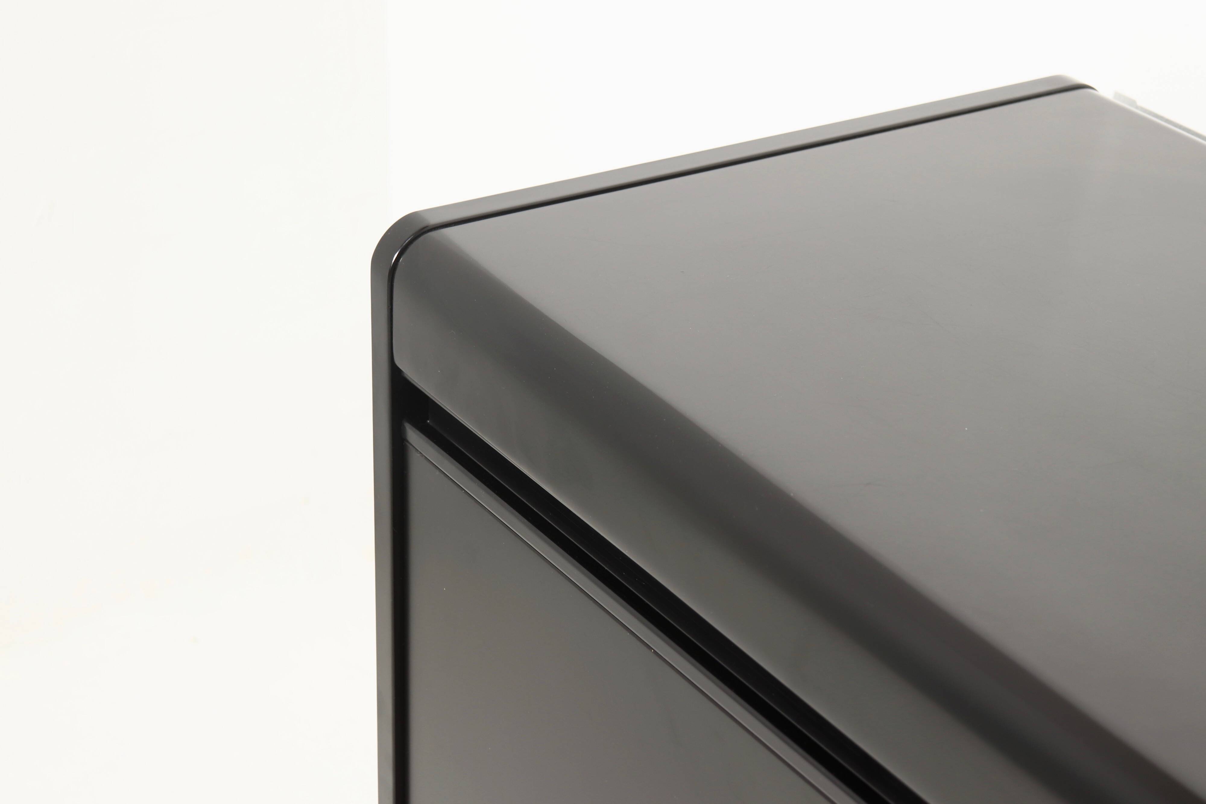 Post Modern Italian Design Sideboard by Elco 1980s