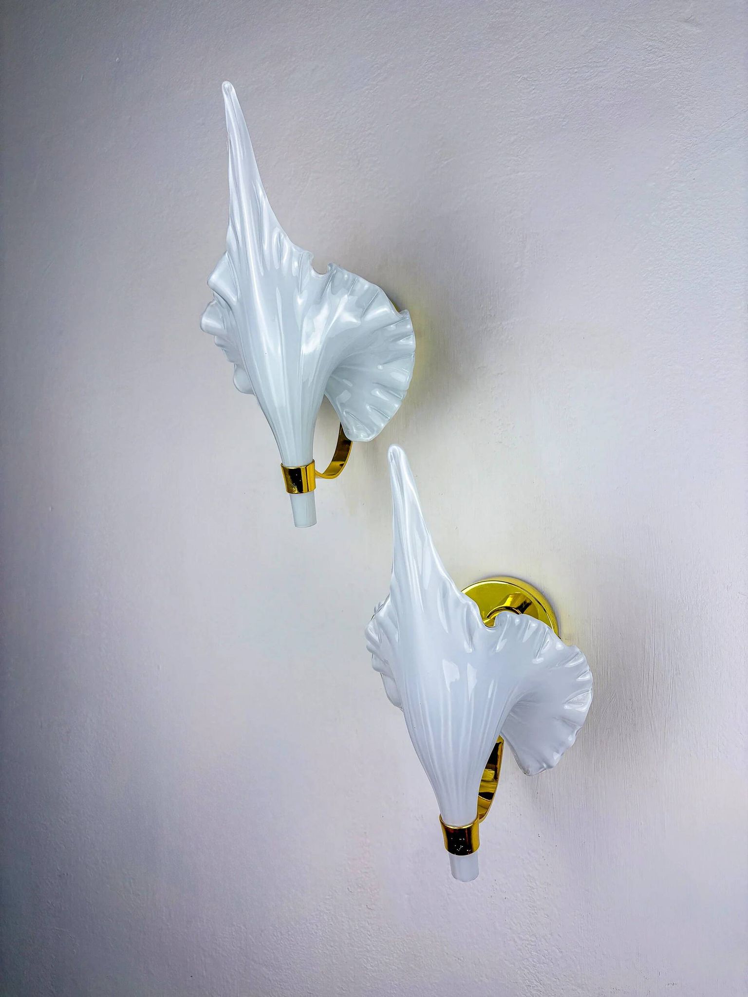 Pair of Italian "Calla Lily" leaf-shaped wall sconces, Murano glass & gilt brass, circa 1970s