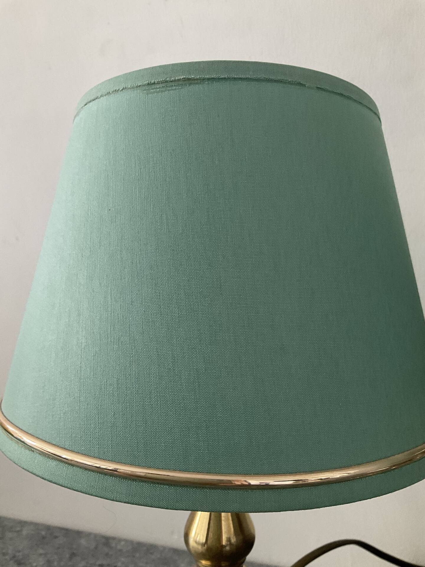 Pair of vintage brass lamps from the 70s.