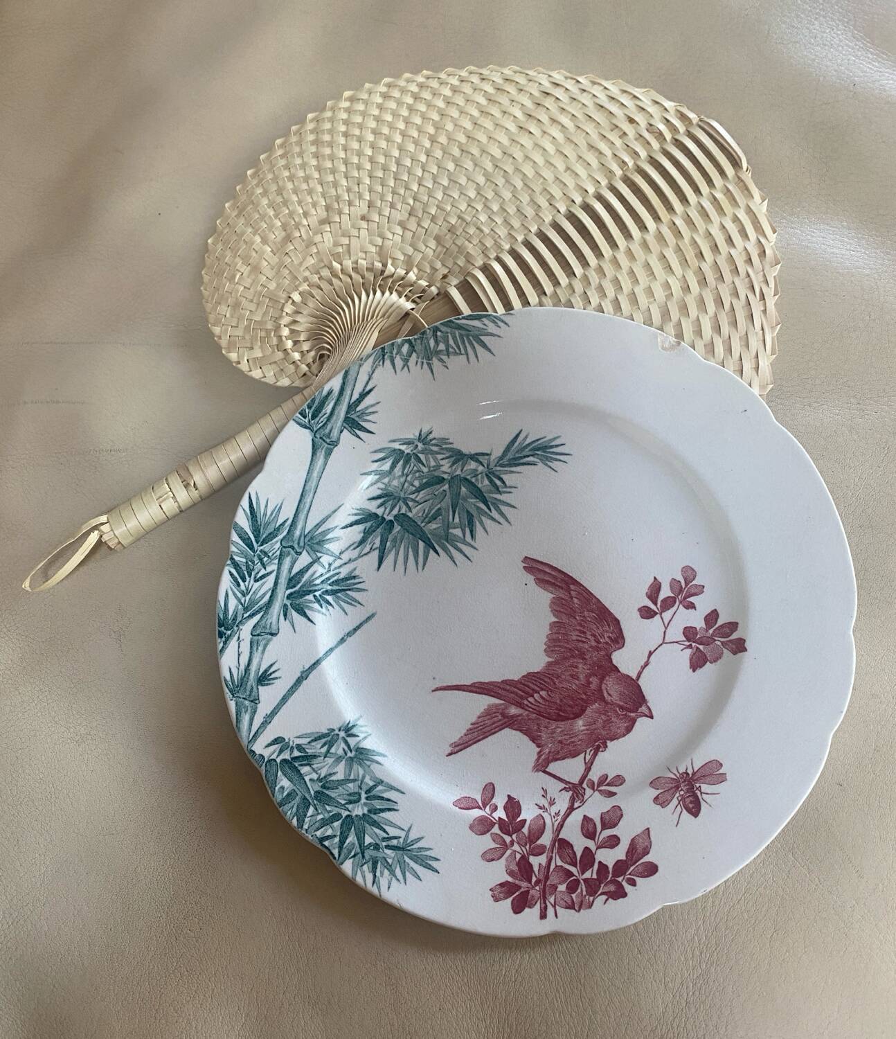 Longwy ironstone flat plate, Birds pattern