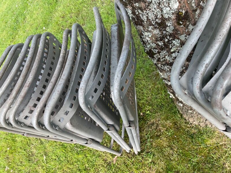 Set of 13 folding chairs in sandblasted metal, Plichaise Souvignet