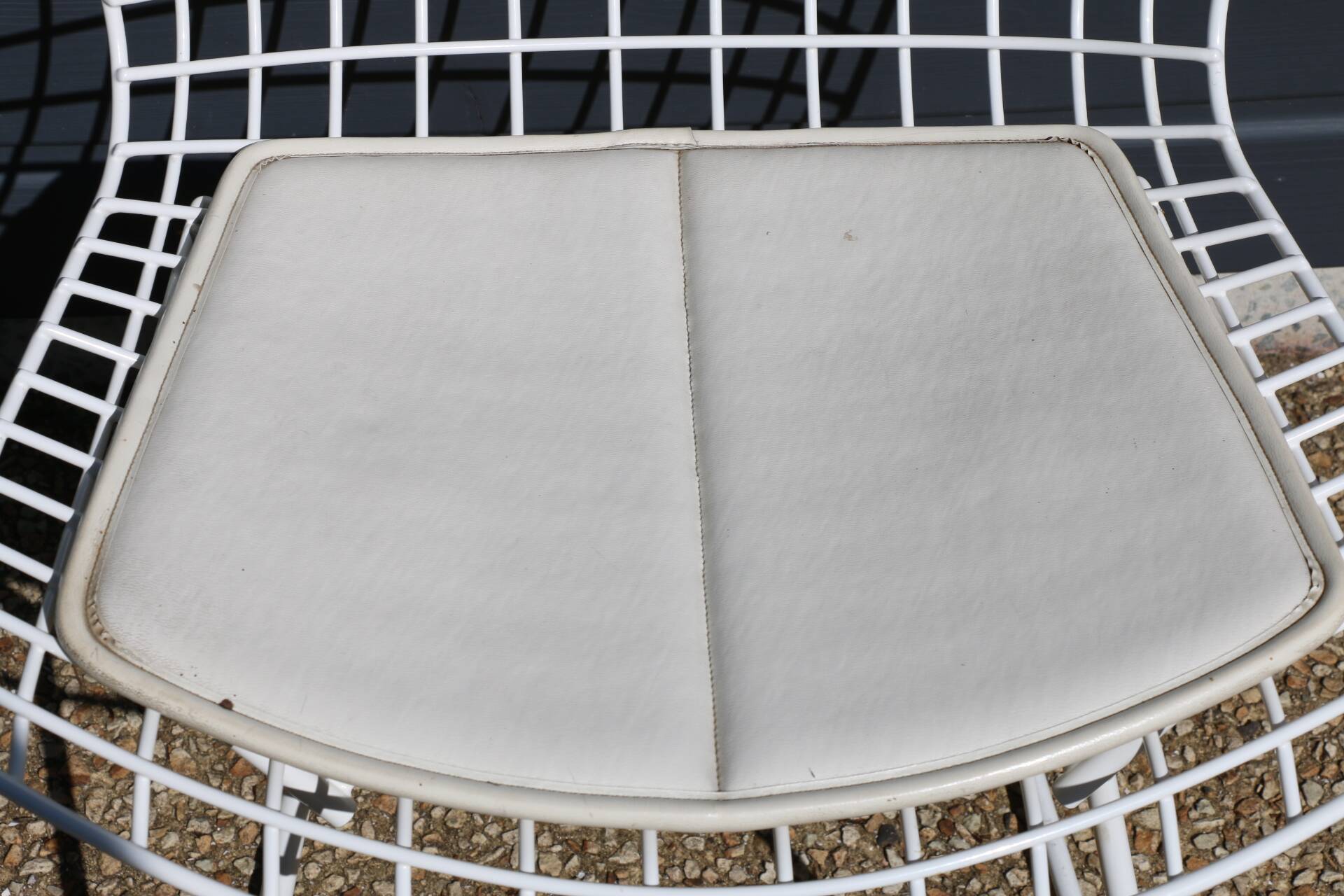 Knoll White Bertoia Chair