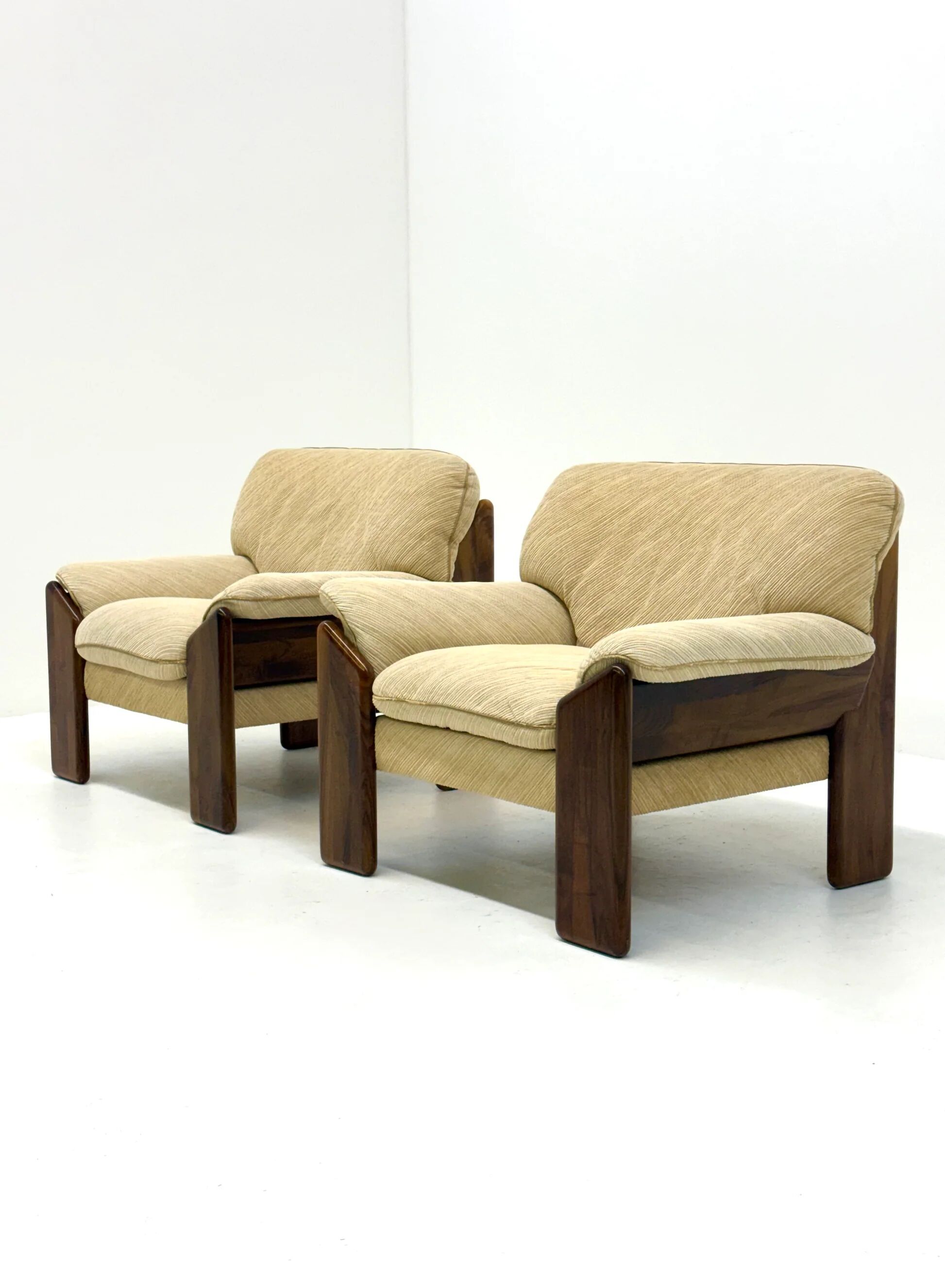Sapporo armchairs by Mario Marenco for Mobil Girgi