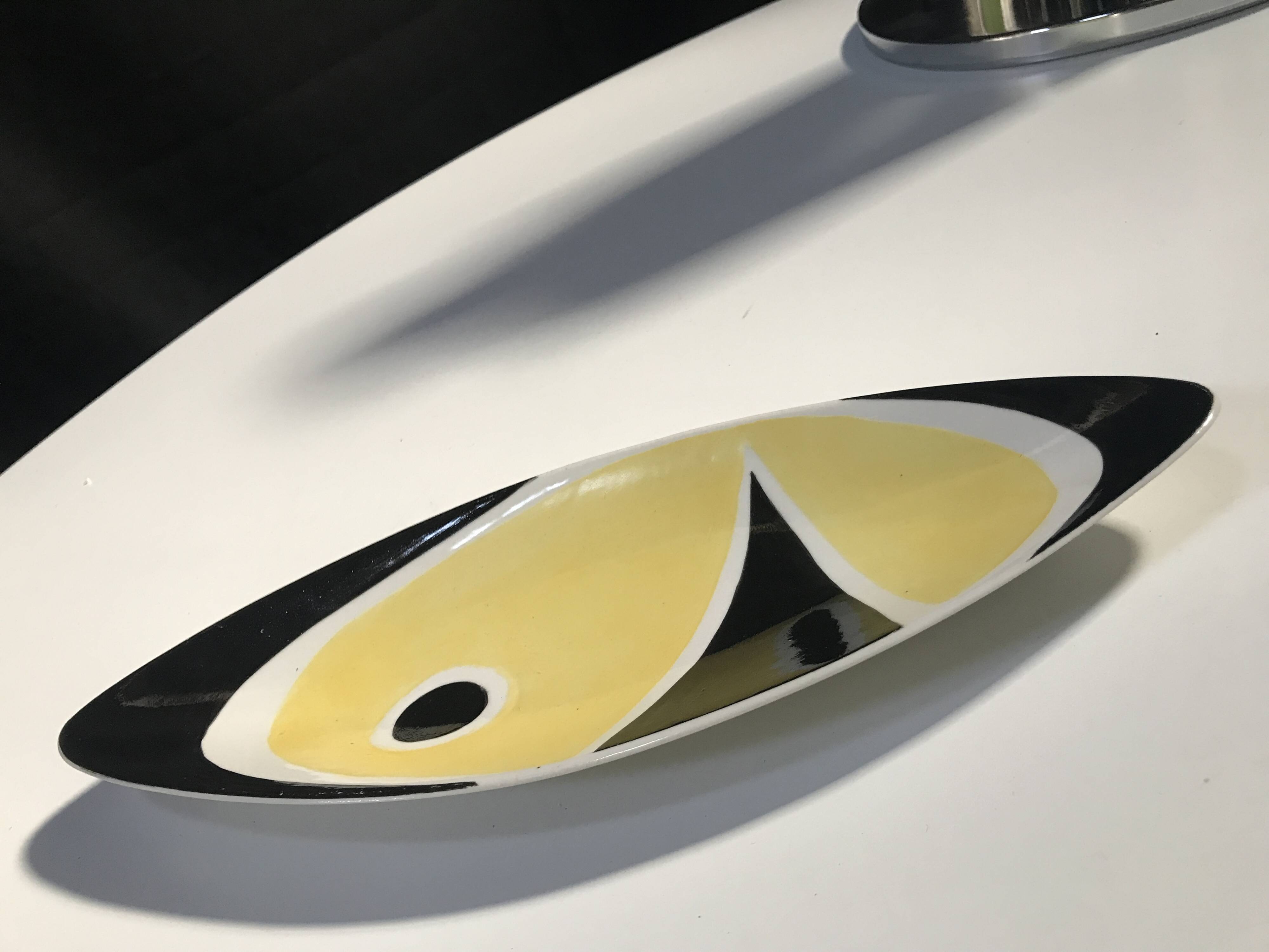 Dish • Vintage Centerpiece • “9736” • Kovács István • Zsolnay • 1962