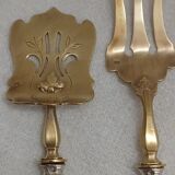 Paire de couverts a entremets argent et dore
