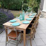 Farm table