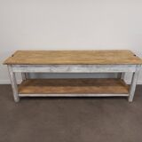 Work table with 2 shelves