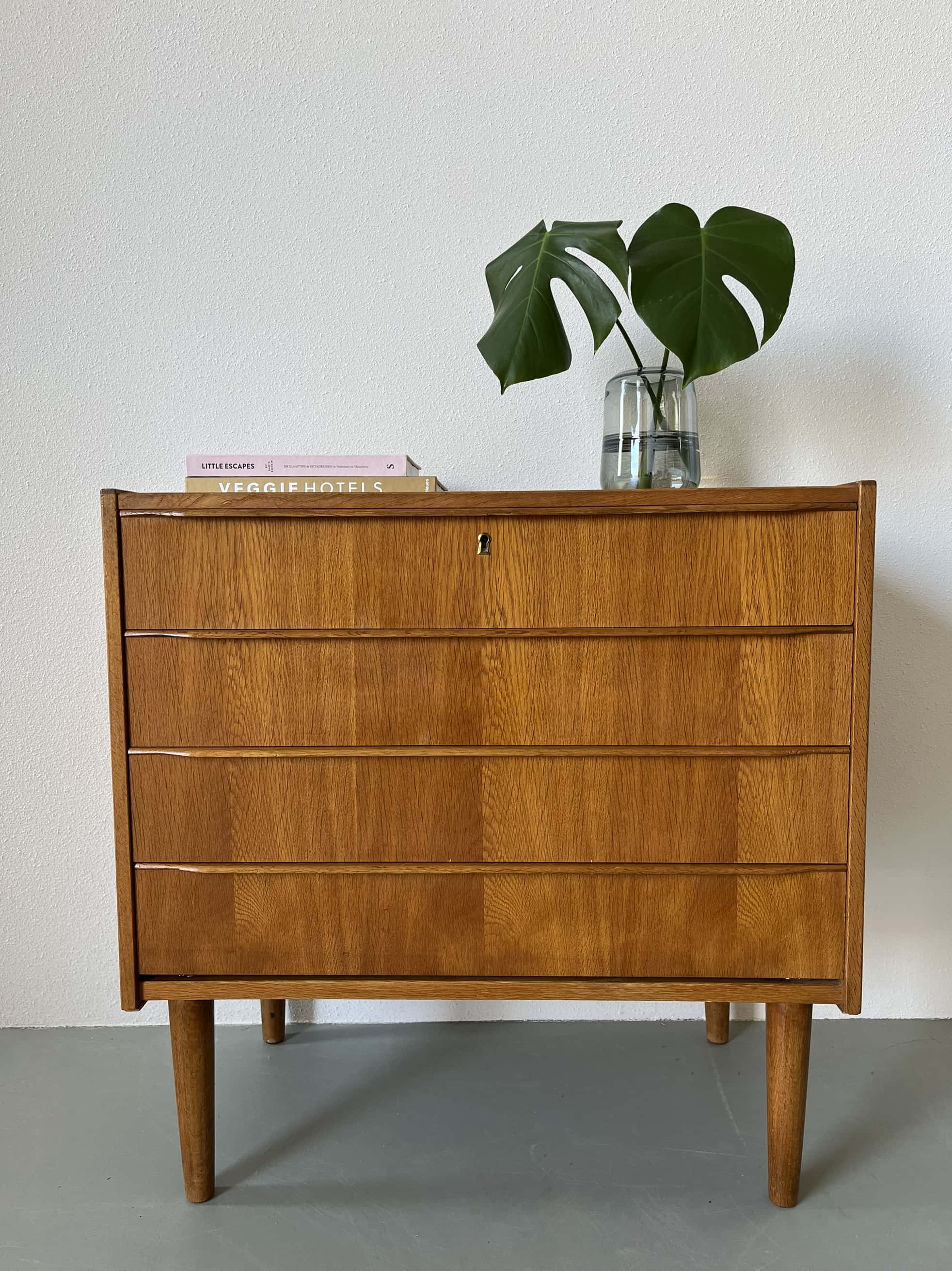 Commode vintage chêne