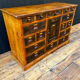 Cabinet en bois vintage – Inspiré par la botanique