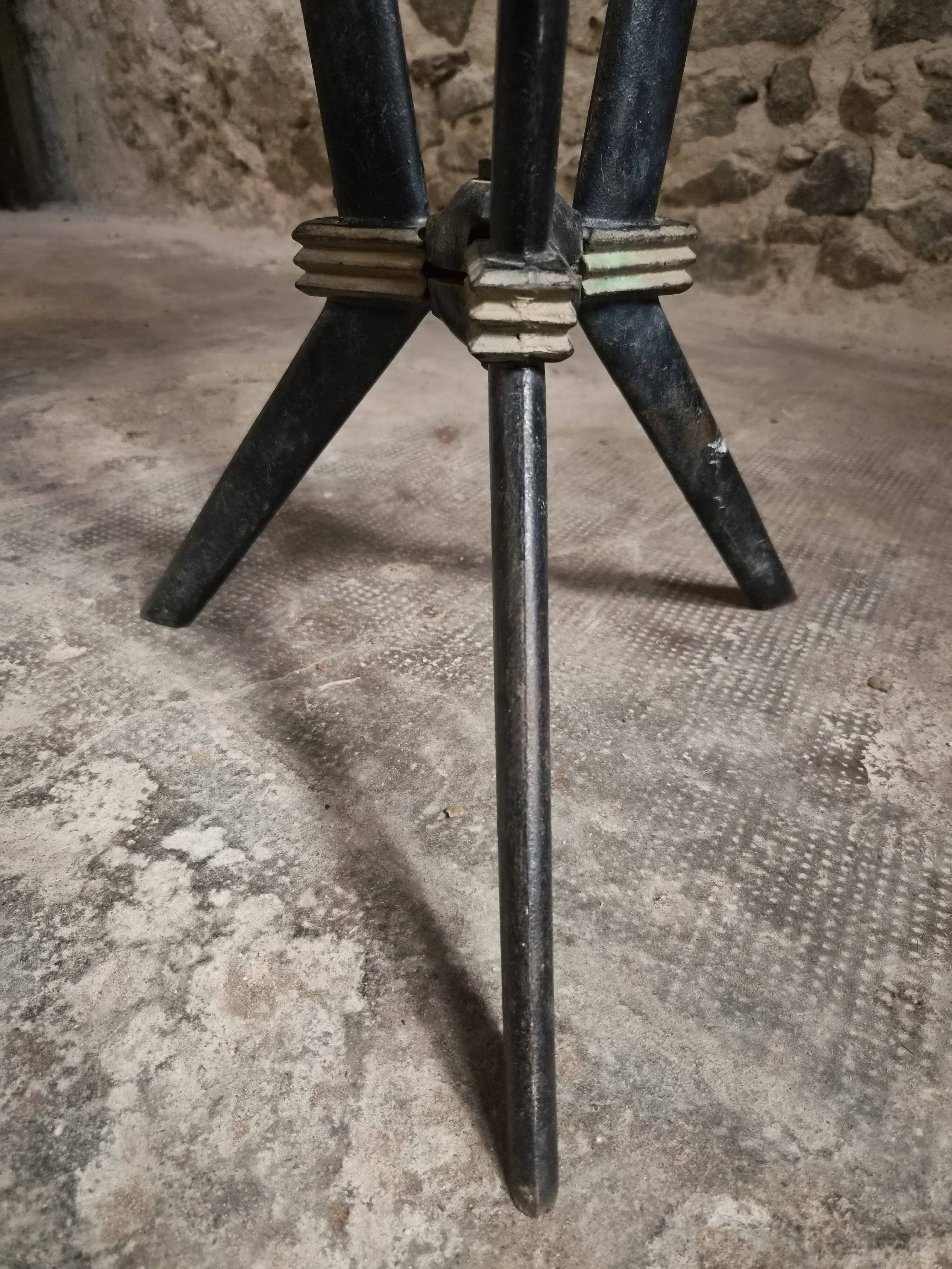 Table bistrot art déco française avec plateau Rex bakélite – c.1930–1940