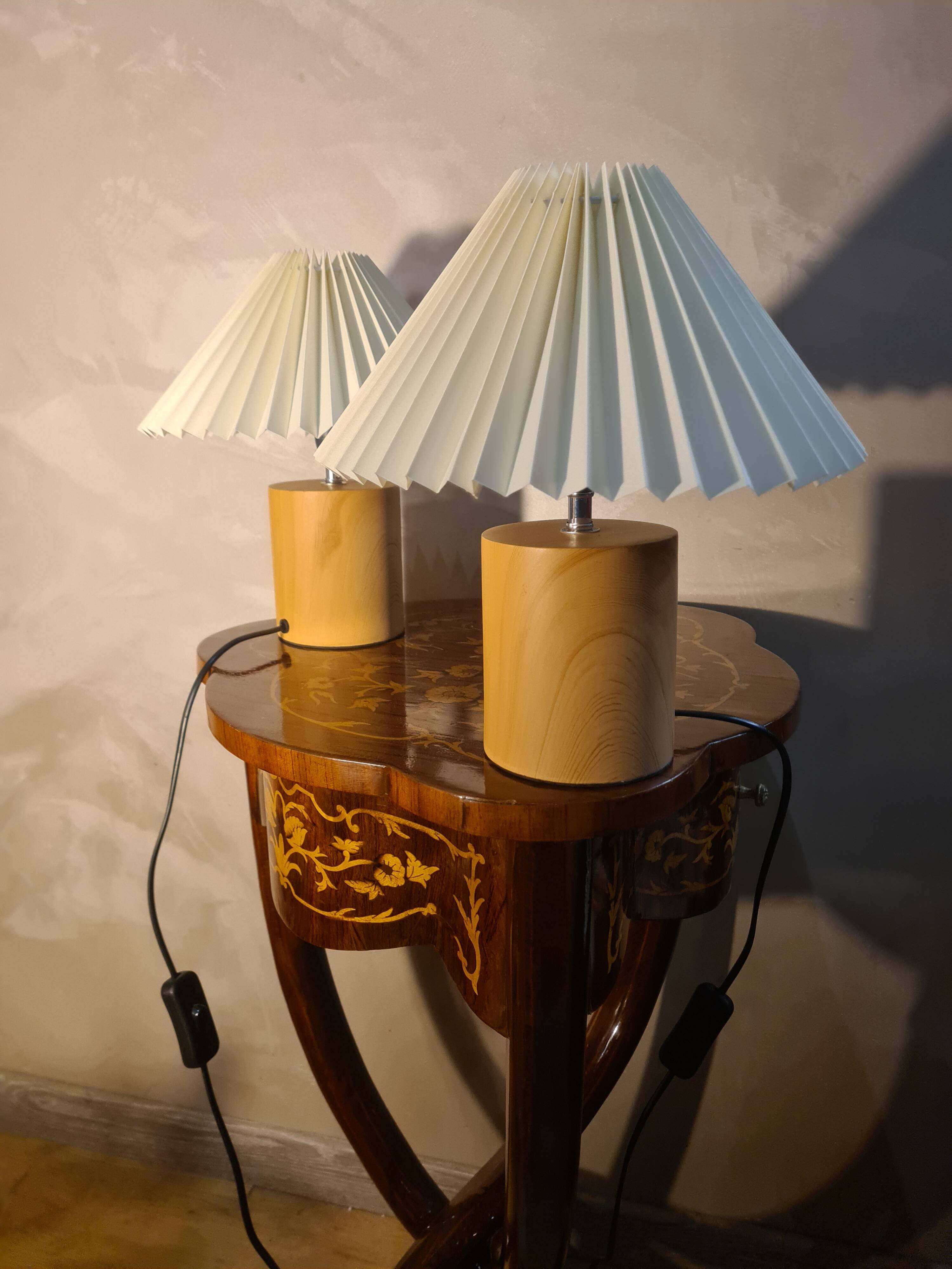 pair of bedside lamps solid wood Scandinavian design 31x25 electric change