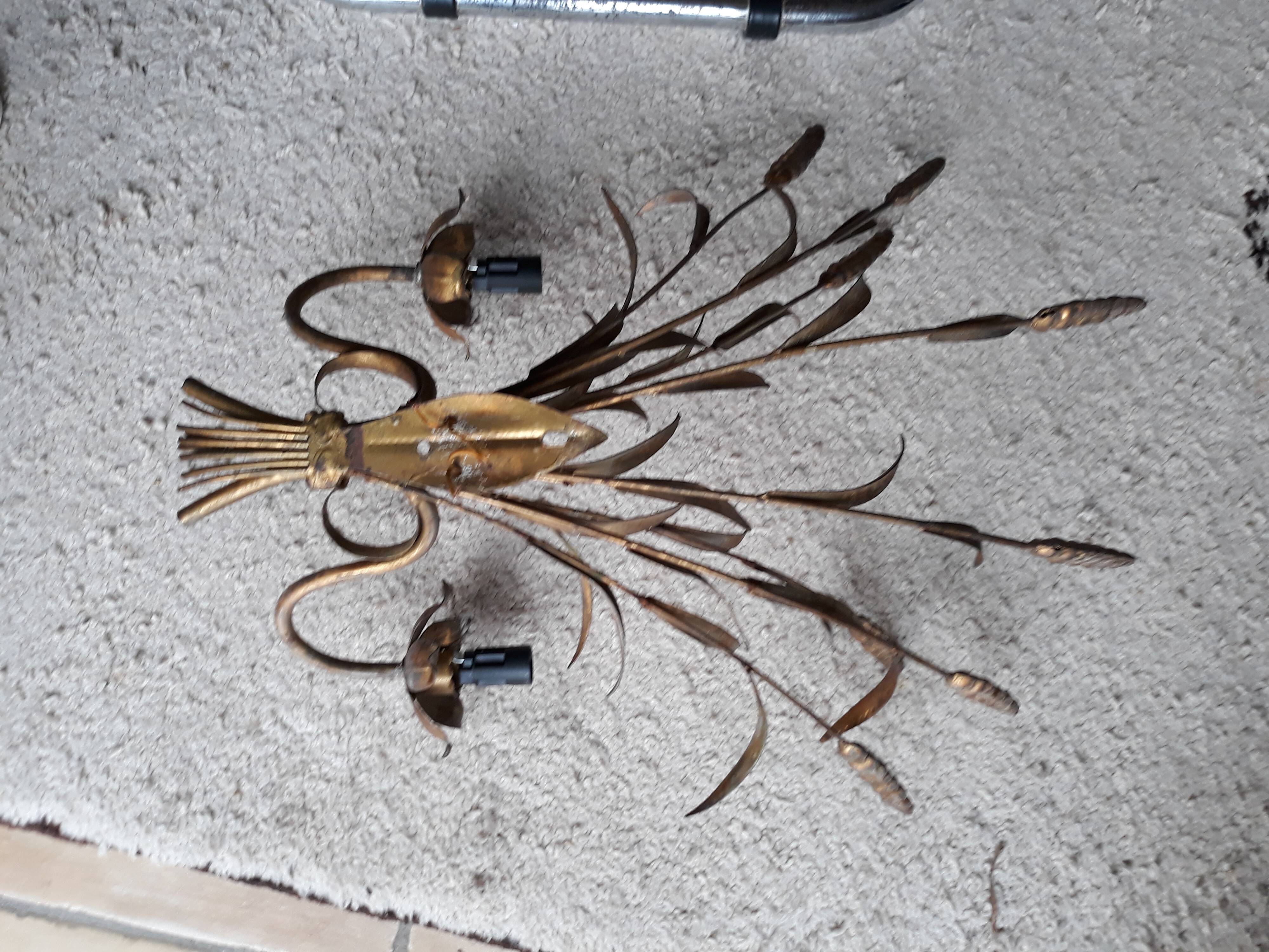 Applies sheaves of wheat brass vintage