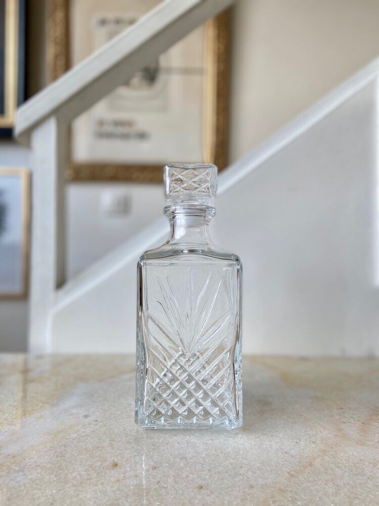 Chiseled glass carafe