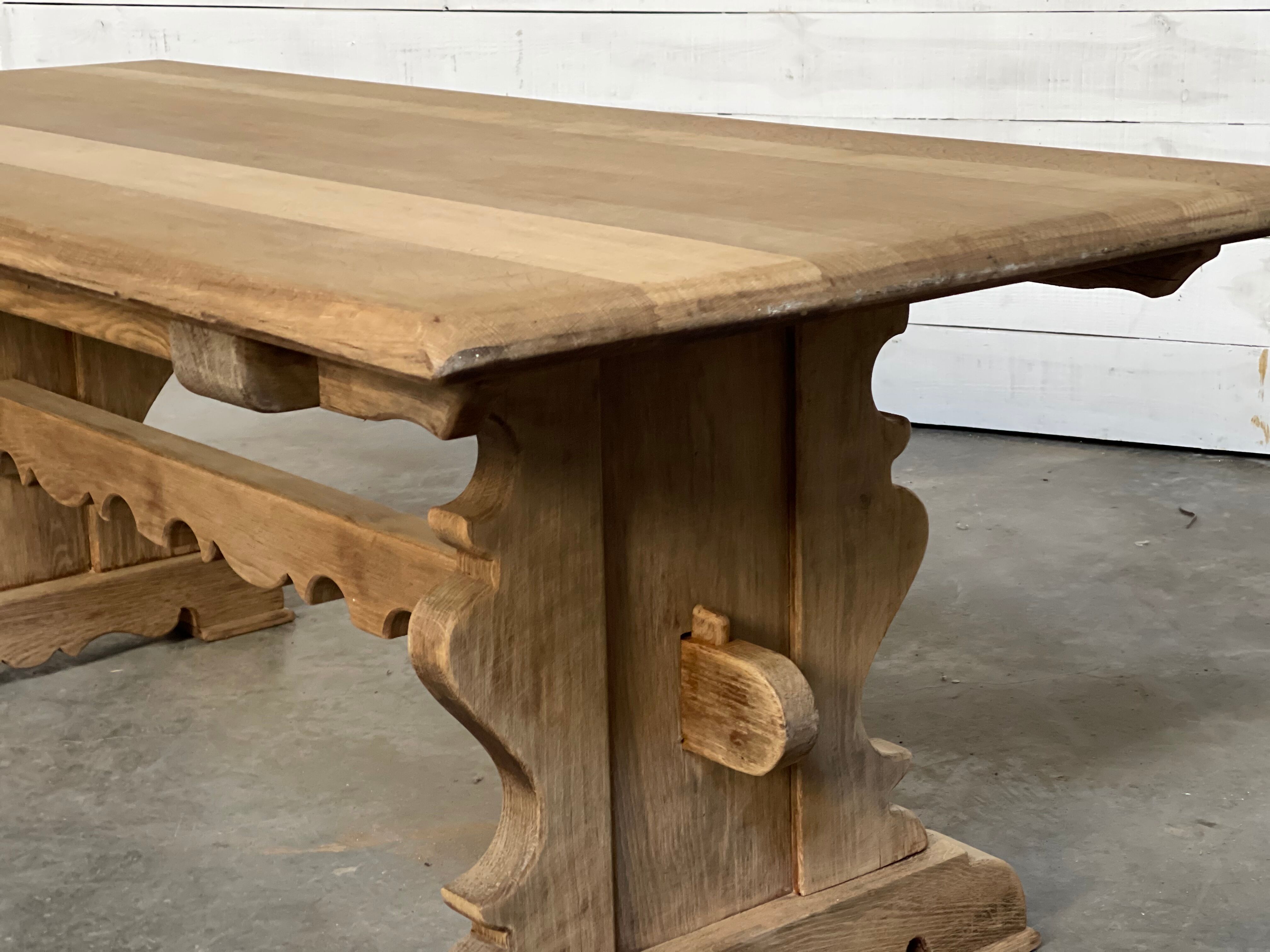 Monastery-style table