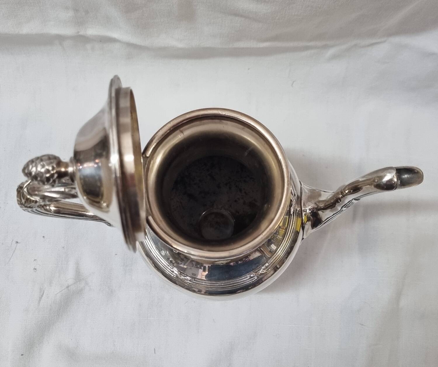 Cailar Bayard silver metal coffee pot