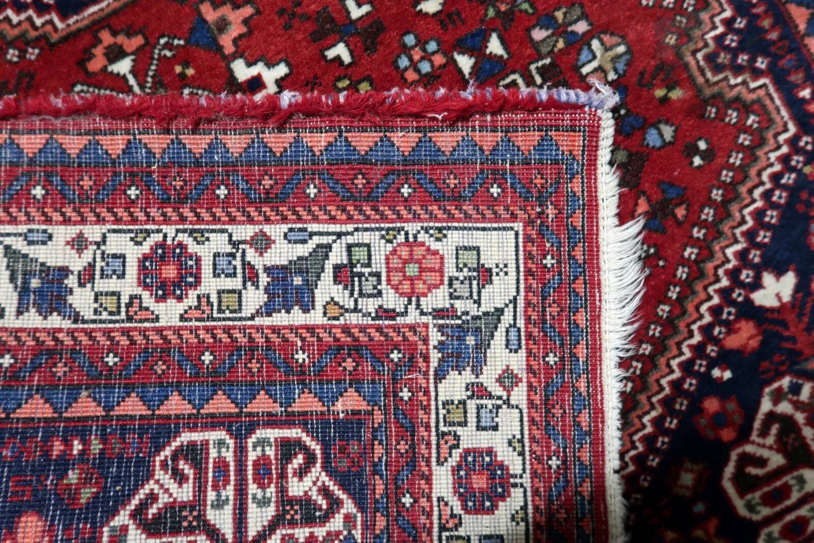 Antique Persian Qashqai rug 106cm x 152cm 1920s - 1C1242